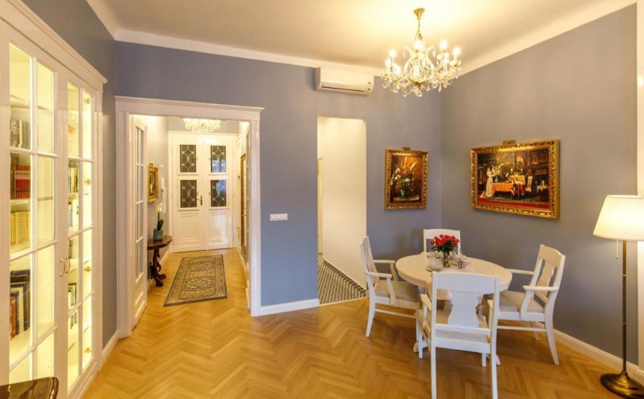 Taban Art Appartmann Budapest Luaran gambar